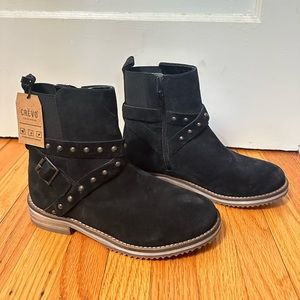 NWT CREVO SUEDE BLACK BOOTIE WITH BUCKLE